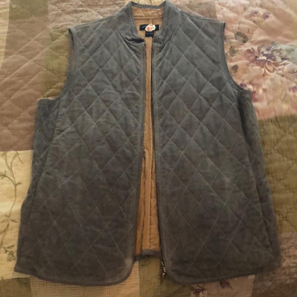 Suede vest